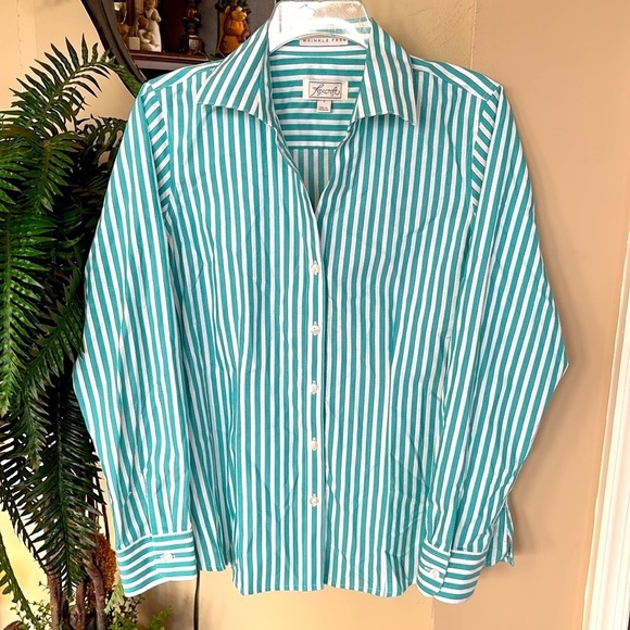 NWOT Foxcroft Wrinkle Free Button Down Blouse Collared Teal White Stripes Cotton - Picture 11 of 11